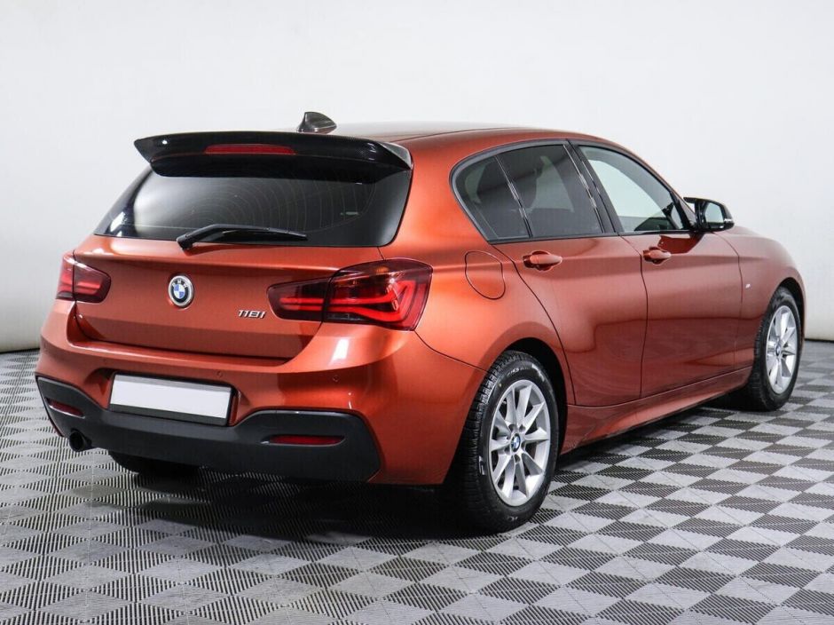 BMW 1 серии 1.5 АКПП, 2018, 60 000 км фото 2