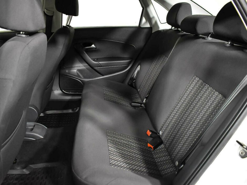 Volkswagen Polo 1.6 МКПП, 2017, 83 000 км фото 9