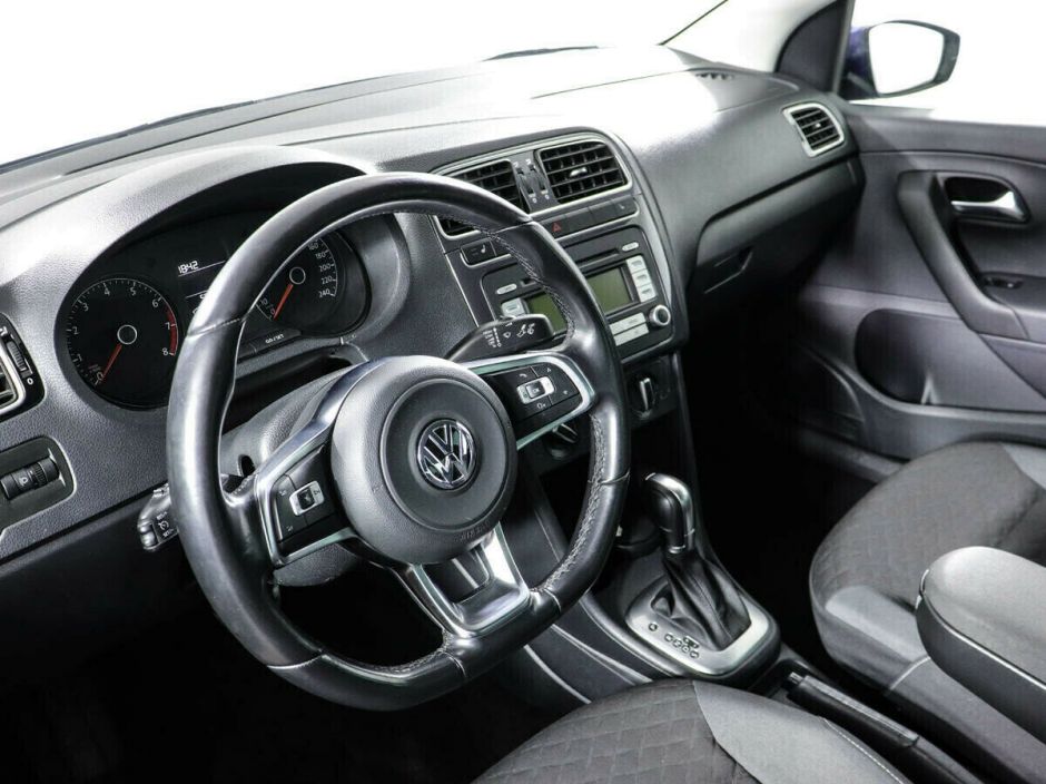 Volkswagen Polo 1.6 АКПП, 2017, 73 000 км фото 5