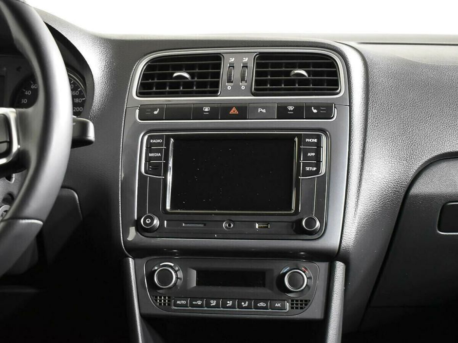 Volkswagen Polo 1.6 АКПП, 2018, 60 000 км фото 10