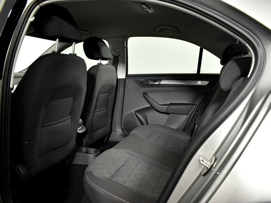 Volkswagen Polo 1.6 АКПП, 2020, 41 000 км фото 6