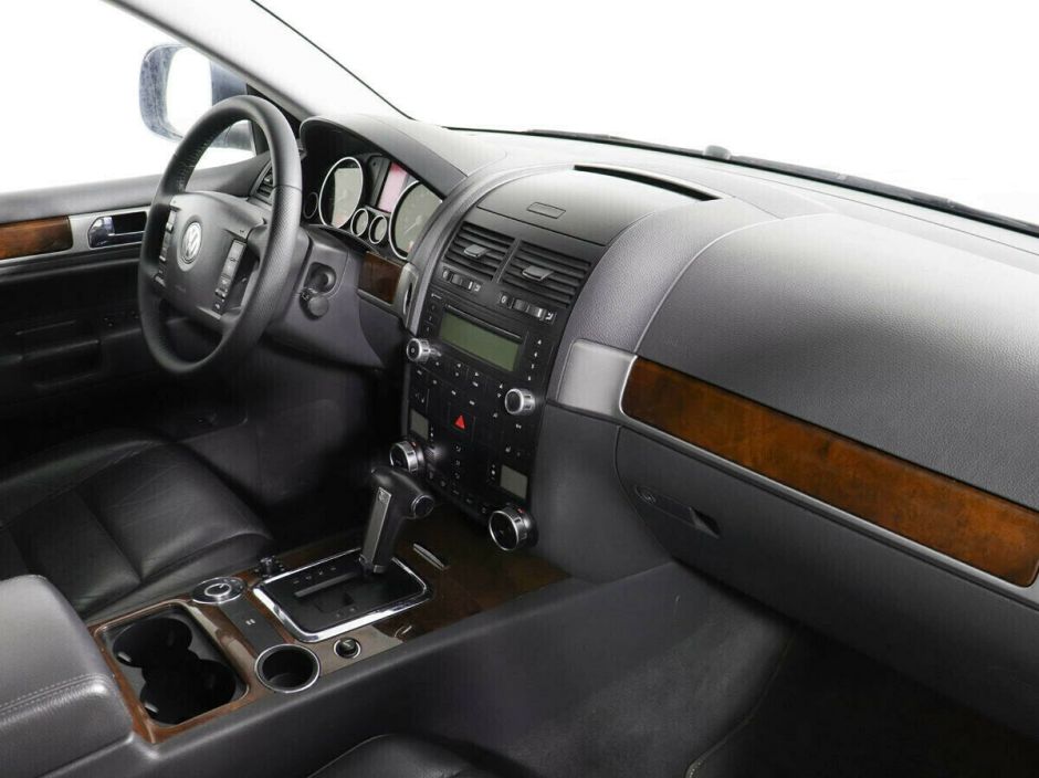 Volkswagen Touareg 2.5 АКПП, 2008, 185 000 км фото 5