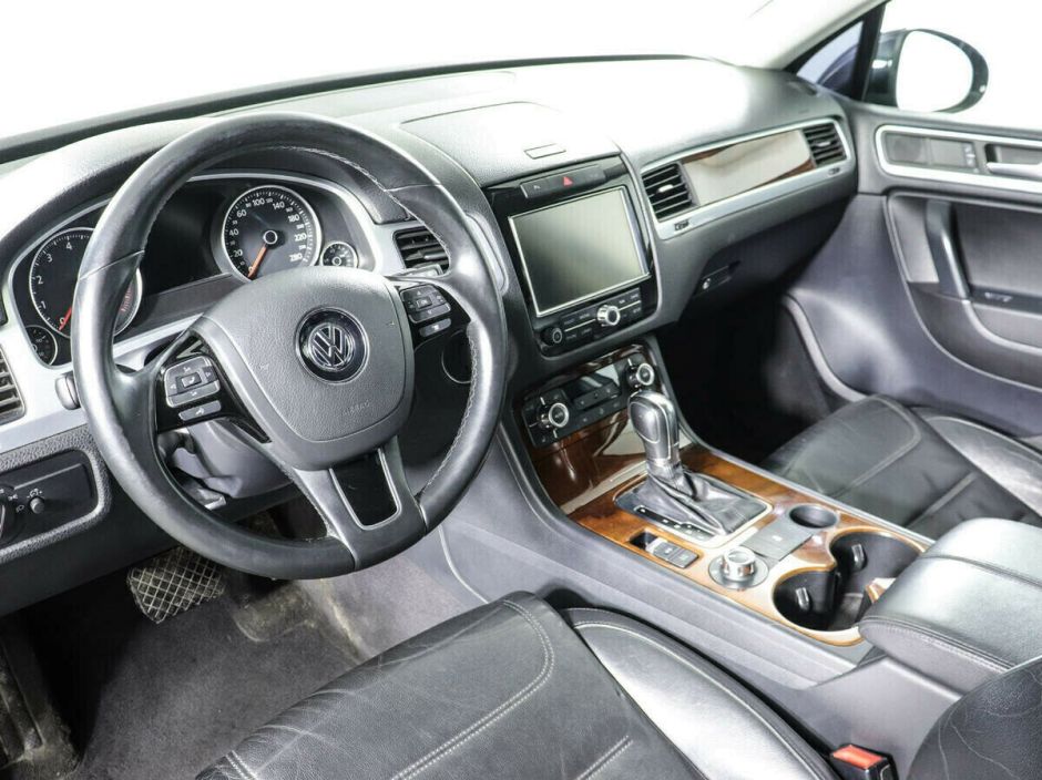 Volkswagen Touareg 3.6 АКПП, 2010, 163 000 км фото 8