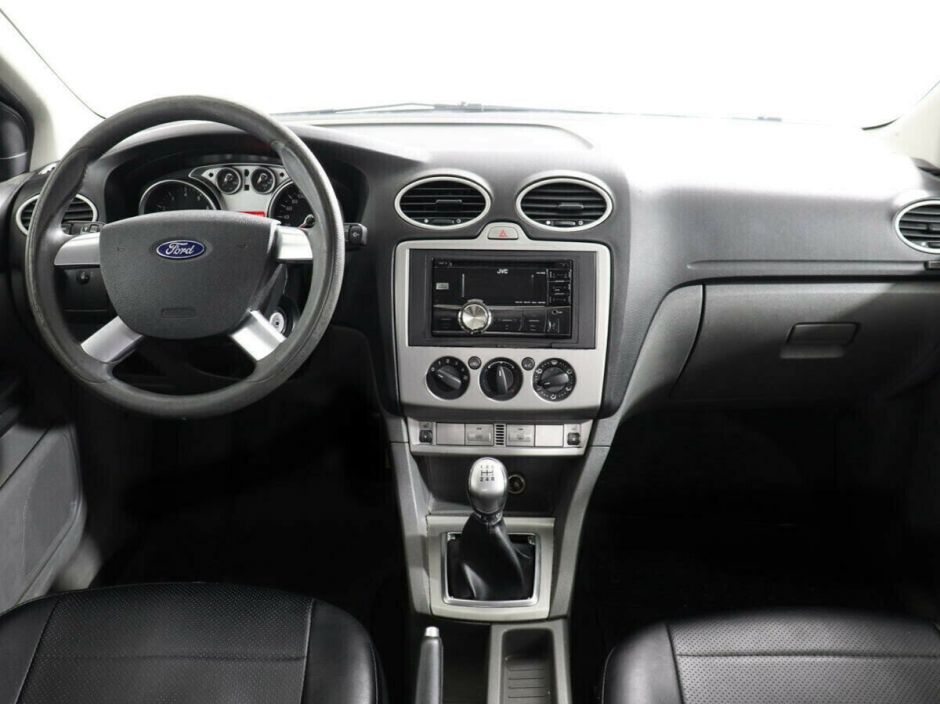 Ford Focus 1.6 МКПП, 2011, 154 000 км фото 6