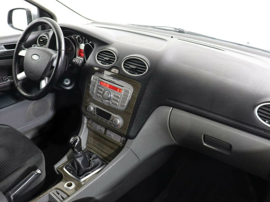 Ford Focus 1.8 МКПП, 2010, 169 000 км фото 7