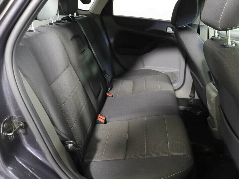 Ford Focus 1.8 МКПП, 2011, 153 000 км фото 6