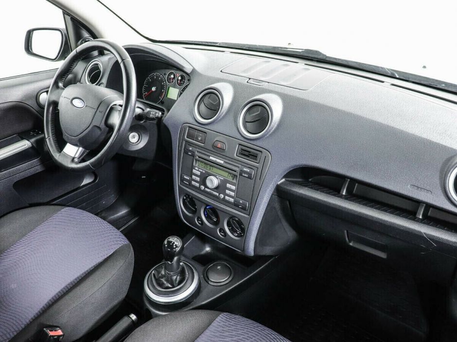 Ford Fusion 1.4 РКПП, 2008, 180 000 км фото 5