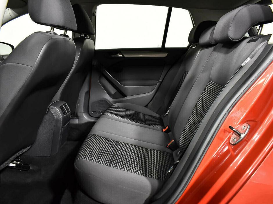 Volkswagen Golf 1.6 МКПП, 2012, 133 000 км фото 8