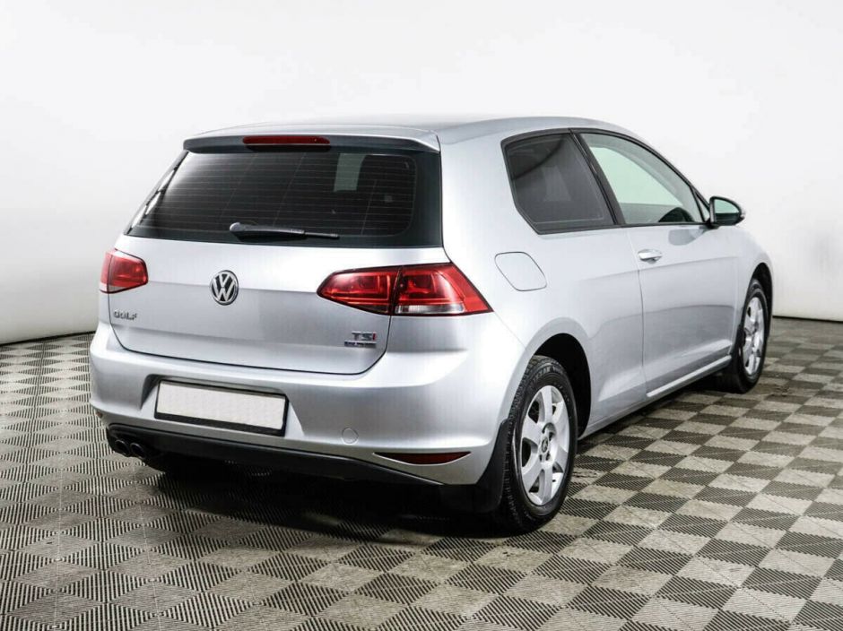Volkswagen Golf 1.2 МКПП, 2015, 108 000 км фото 2