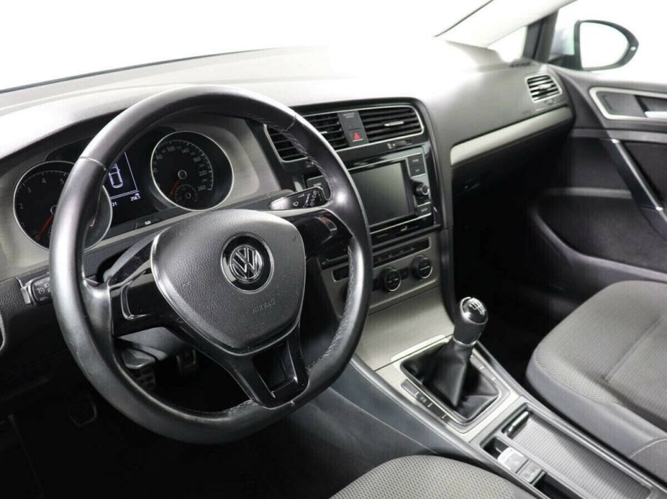 Volkswagen Golf 1.2 МКПП, 2015, 108 000 км фото 5