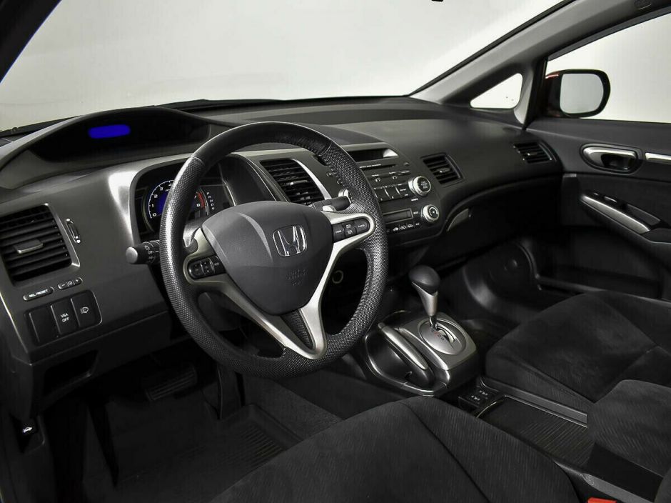 Honda Civic 1.8 АКПП, 2011, 153 000 км фото 5