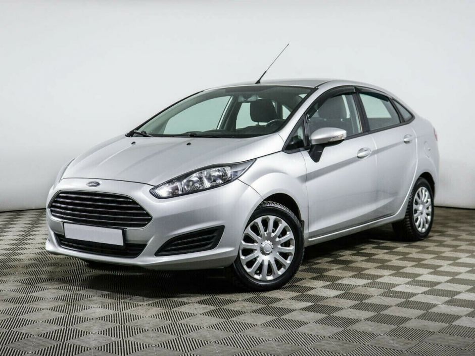Ford Fiesta 1.6 РКПП, 2015, 104 000 км фото 1