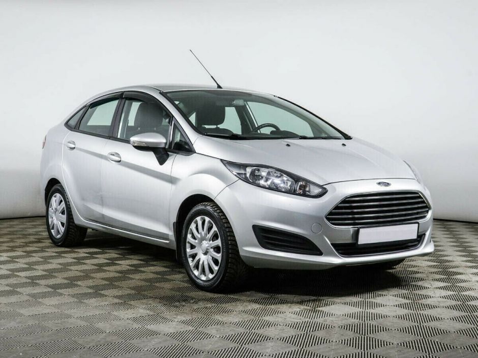 Ford Fiesta 1.6 РКПП, 2015, 104 000 км фото 2