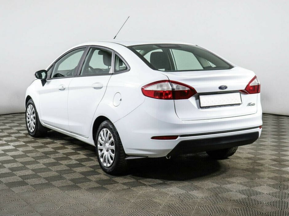 Ford Fiesta 1.6 РКПП, 2016, 89 000 км фото 4
