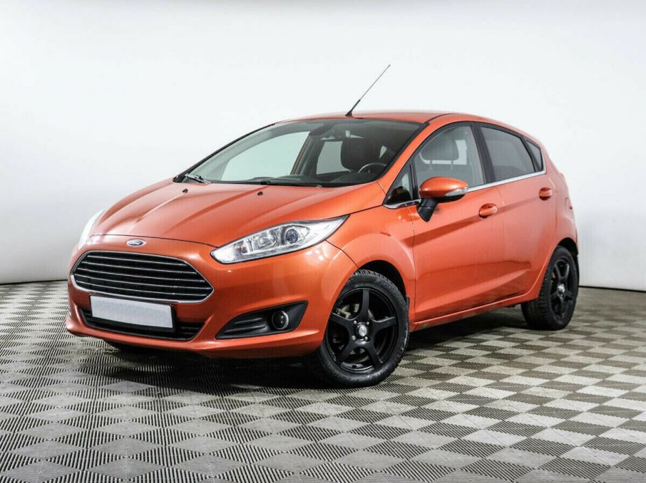 Ford Fiesta 1.6 РКПП, 2015, 110 000 км фото 1