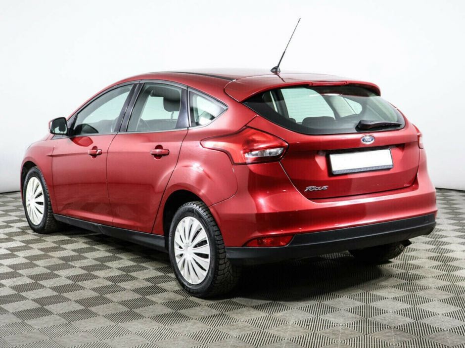 Ford Focus 1.6 РКПП, 2018, 71 000 км фото 4