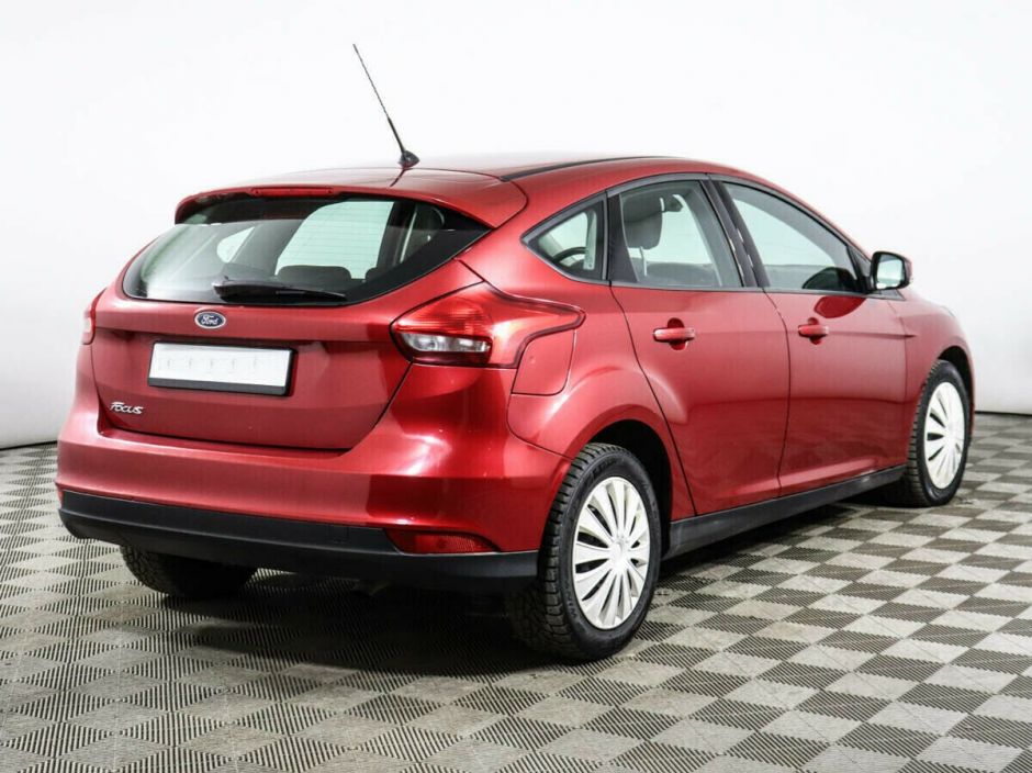 Ford Focus 1.6 РКПП, 2018, 71 000 км фото 5