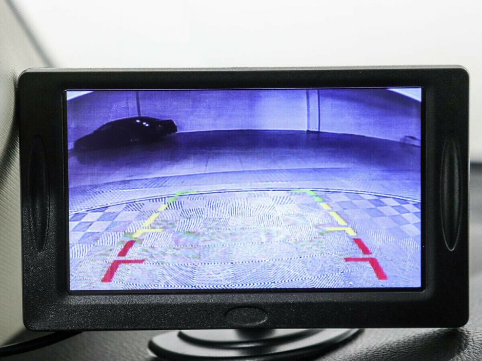 Ford Focus 1.6 РКПП, 2018, 71 000 км фото 10