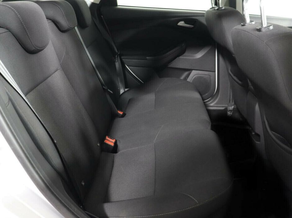 Ford Focus 1.6 РКПП, 2016, 97 000 км фото 5