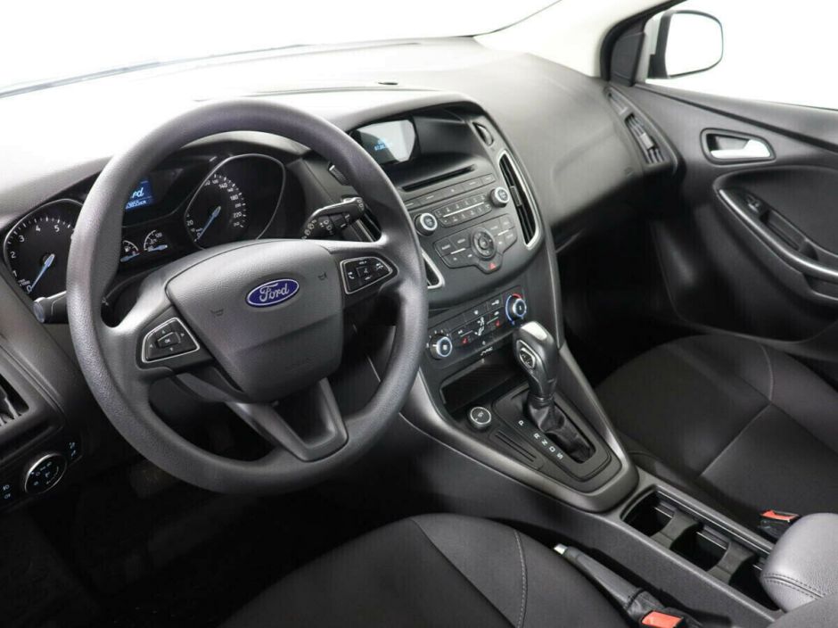 Ford Focus 1.6 РКПП, 2016, 97 000 км фото 6