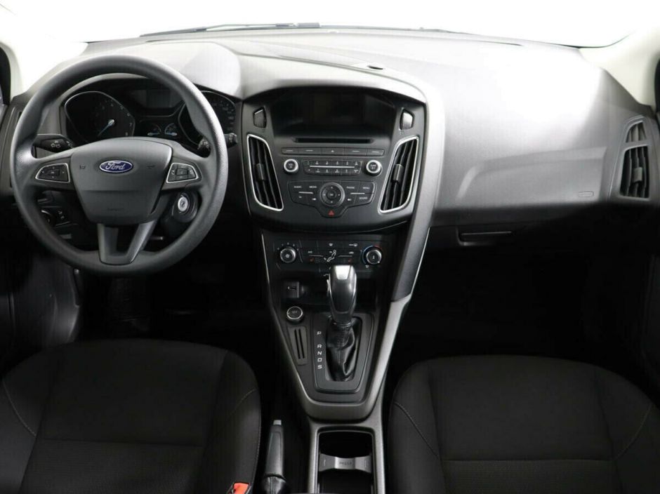 Ford Focus 1.6 РКПП, 2016, 97 000 км фото 8