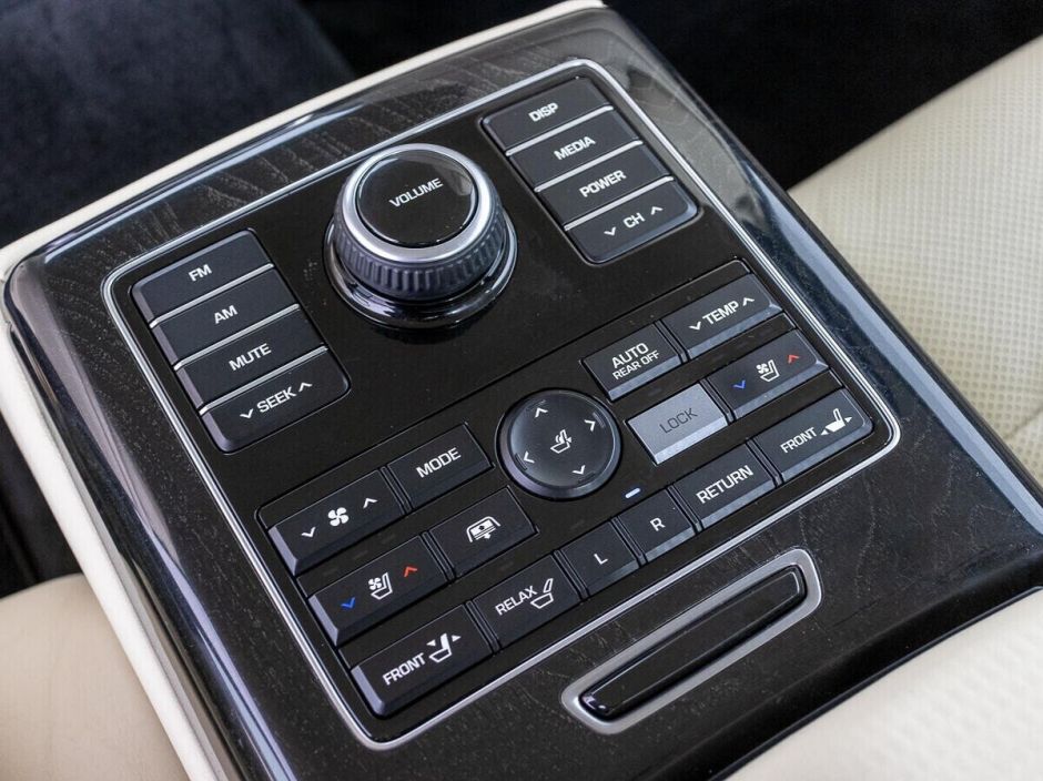 Hyundai Equus 3.8 АКПП, 2014, 121 000 км фото 9