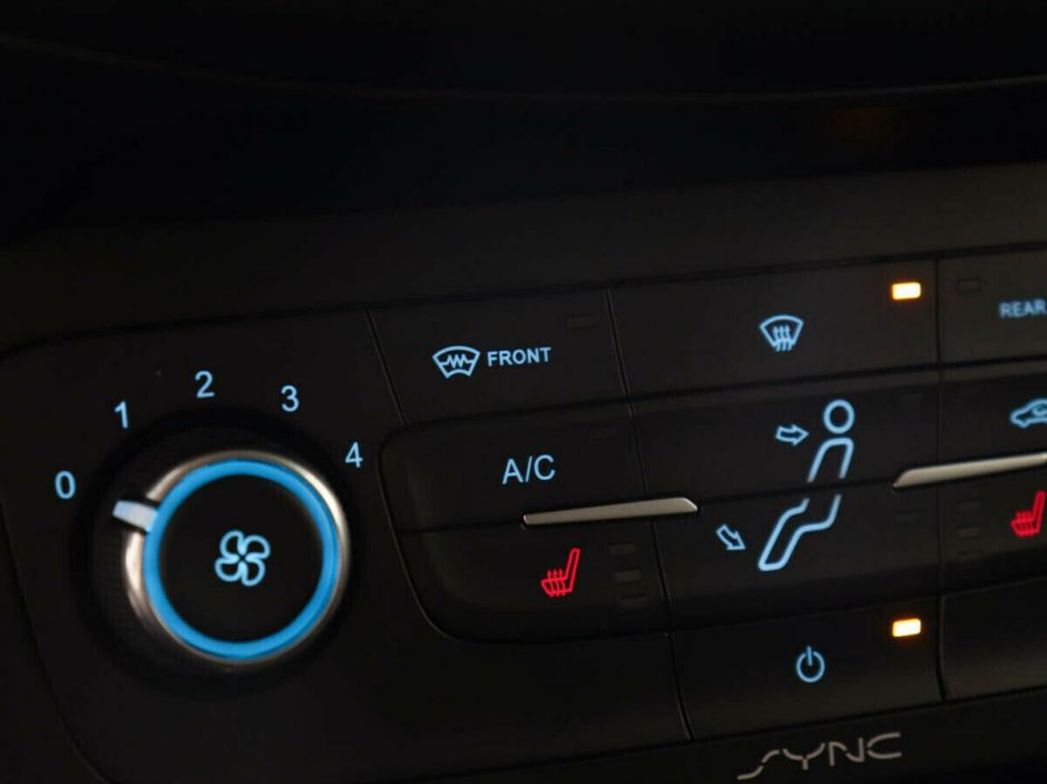 Ford Focus 1.6 МКПП, 2016, 88 000 км фото 7