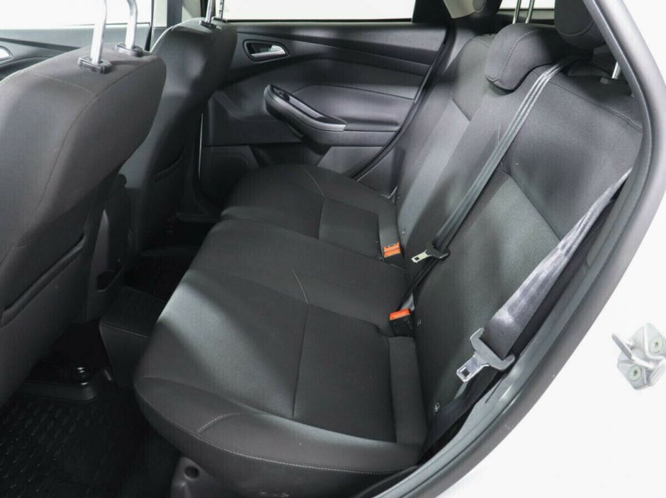 Ford Focus 1.6 МКПП, 2016, 88 000 км фото 11