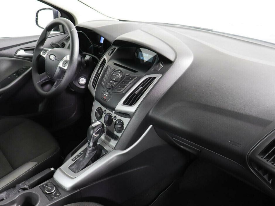 Ford Focus 1.6 РКПП, 2012, 145 000 км фото 6