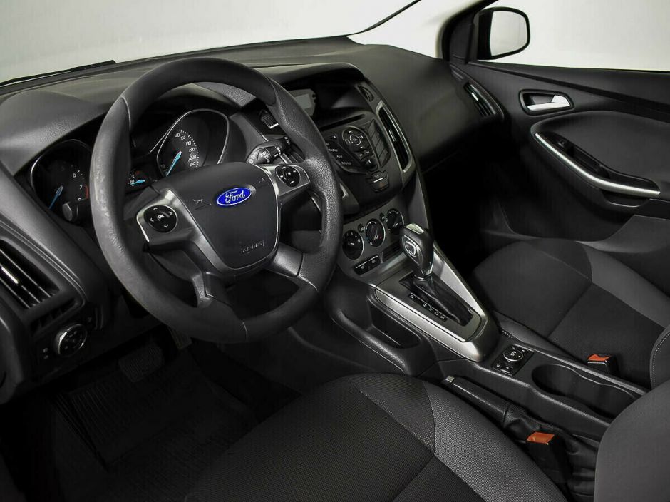 Ford Focus 1.6 РКПП, 2013, 131 000 км фото 5