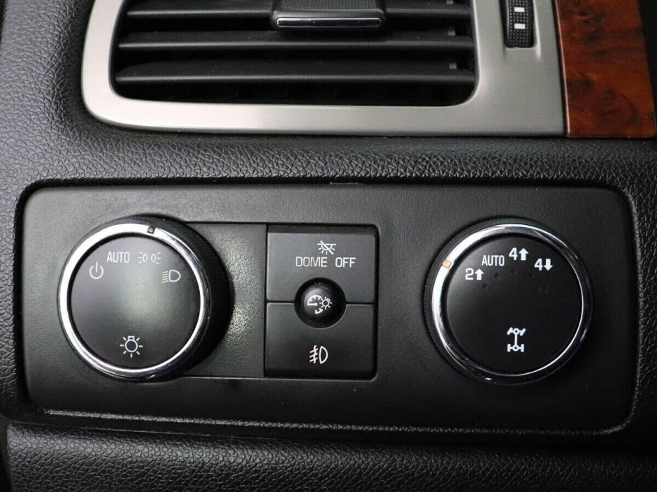 Chevrolet Tahoe 5.3 АКПП, 2010, 169 000 км фото 9