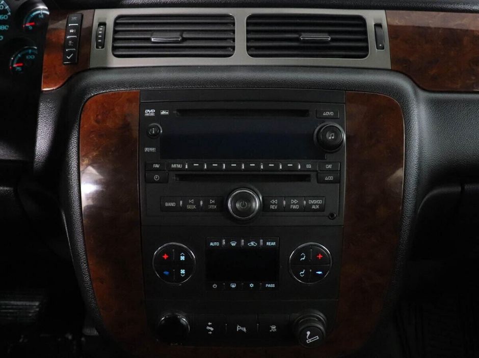 Chevrolet Tahoe 5.3 АКПП, 2010, 169 000 км фото 11