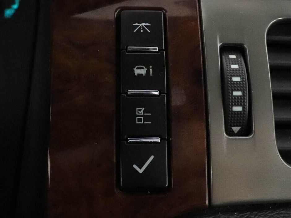 Chevrolet Tahoe 5.3 АКПП, 2010, 169 000 км фото 12