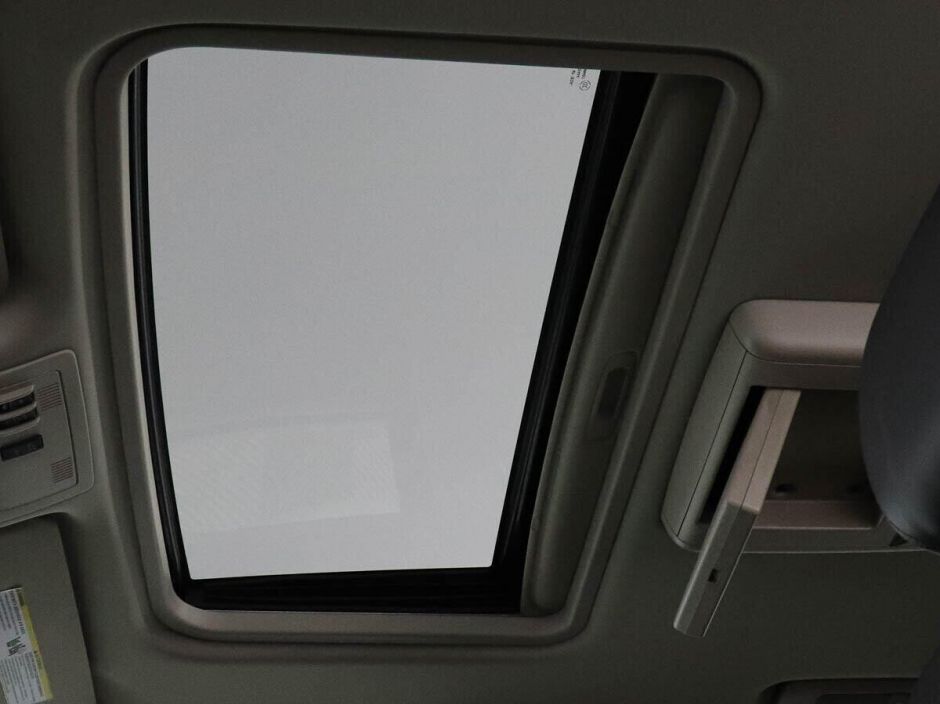 Chevrolet Tahoe 5.3 АКПП, 2010, 169 000 км фото 16