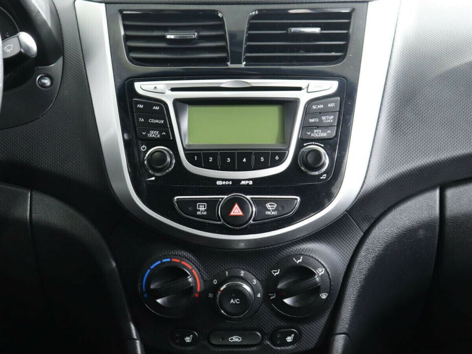 Hyundai Solaris 1.6 АКПП, 2013, 132 000 км фото 8