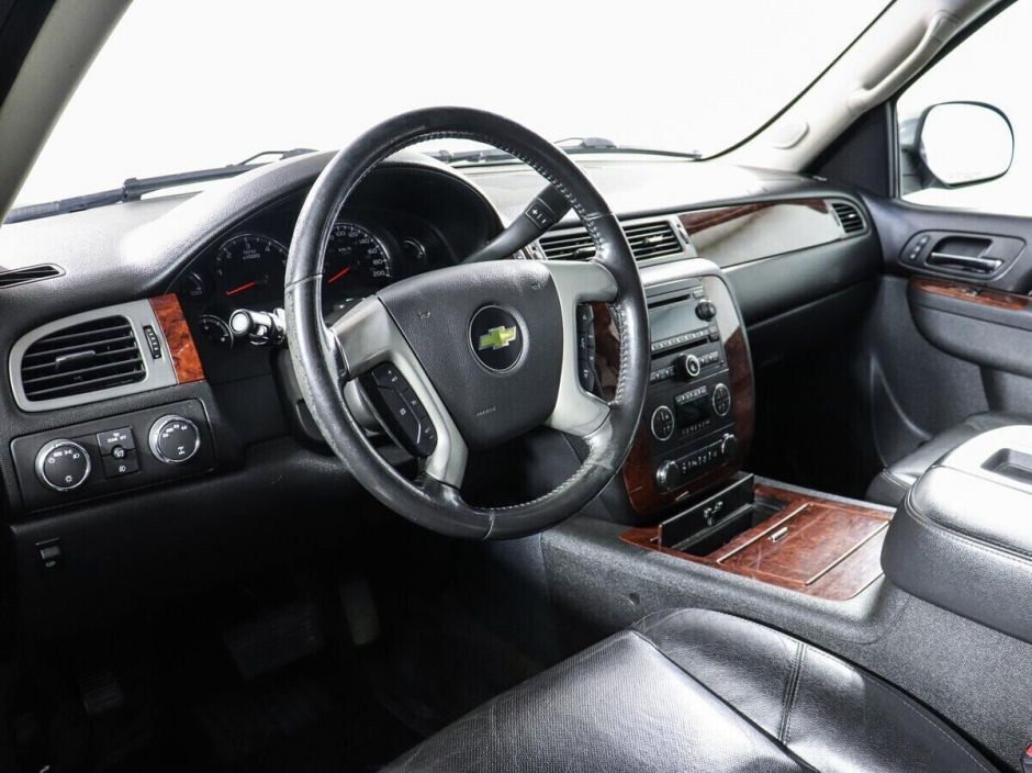 Chevrolet Tahoe 5.3 АКПП, 2012, 140 000 км фото 5