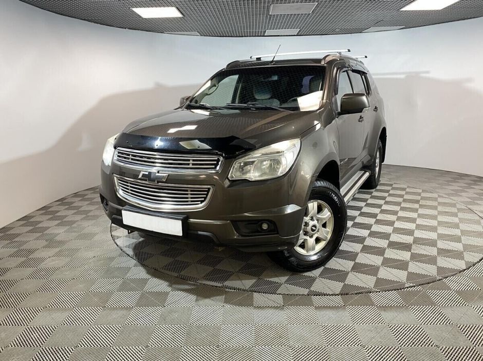 Chevrolet TrailBlazer 2.8 АКПП, 2015, 101 000 км фото 1