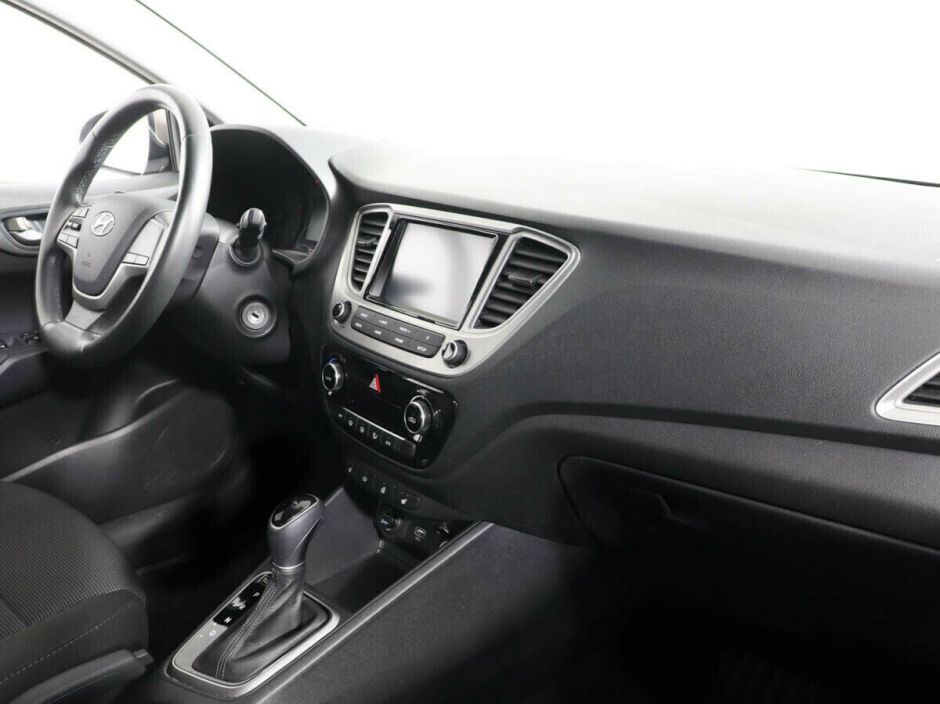 Hyundai Solaris 1.6 АКПП, 2019, 48 000 км фото 8