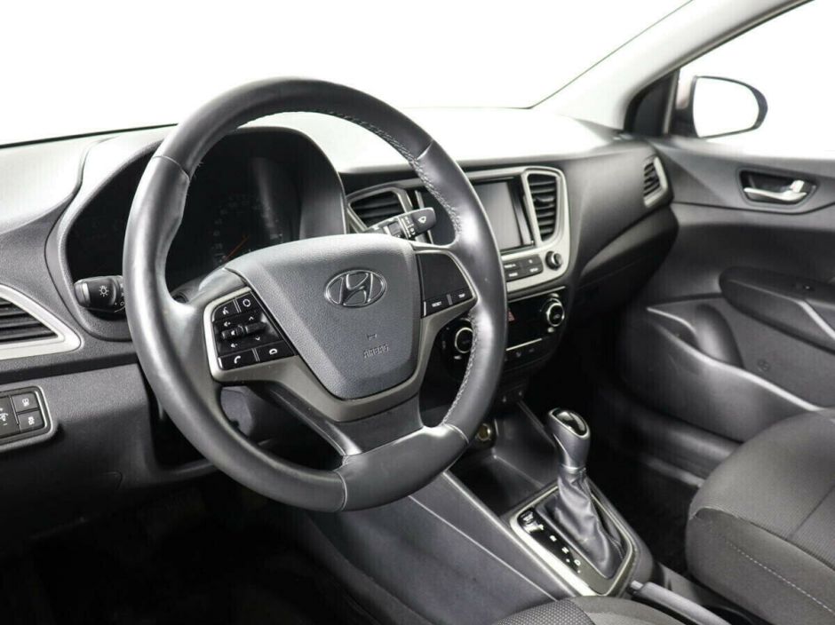 Hyundai Solaris 1.6 АКПП, 2019, 48 000 км фото 10