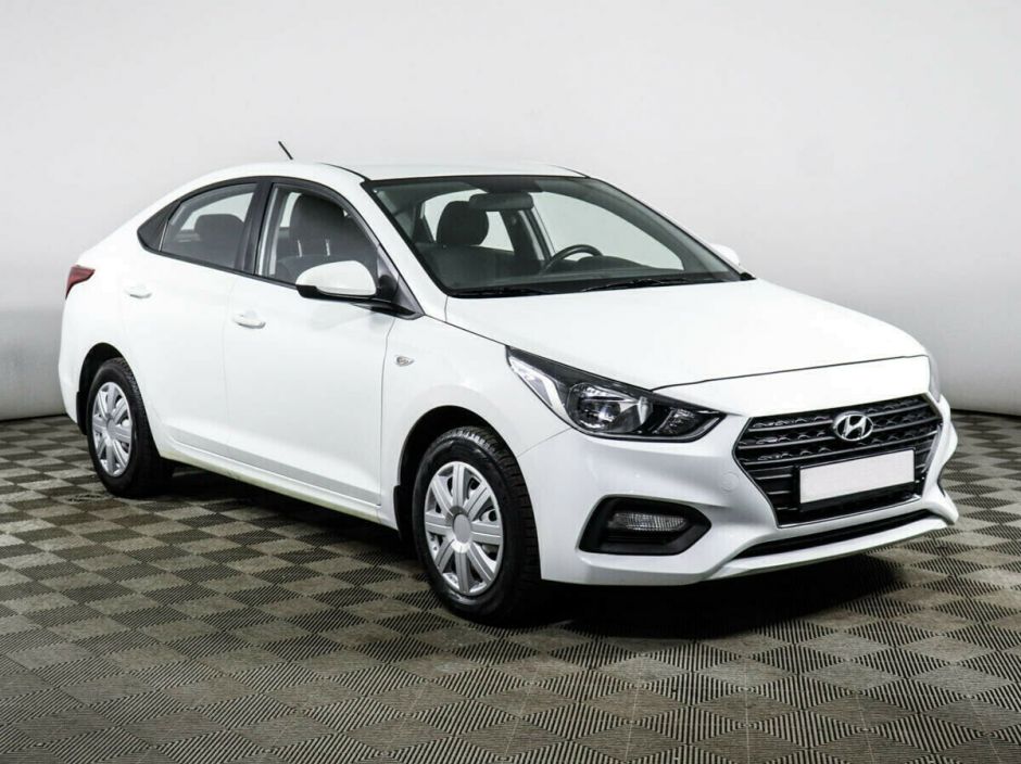 Hyundai Solaris 1.6 МКПП, 2018, 62 000 км фото 3