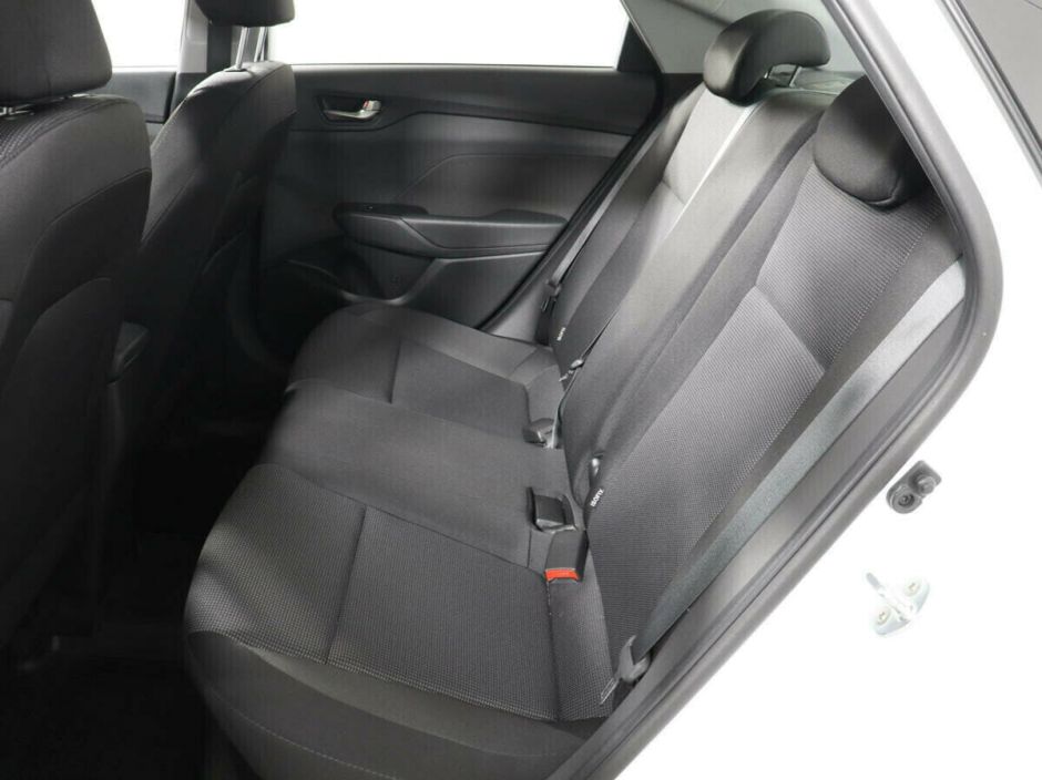 Hyundai Solaris 1.6 МКПП, 2018, 62 000 км фото 10