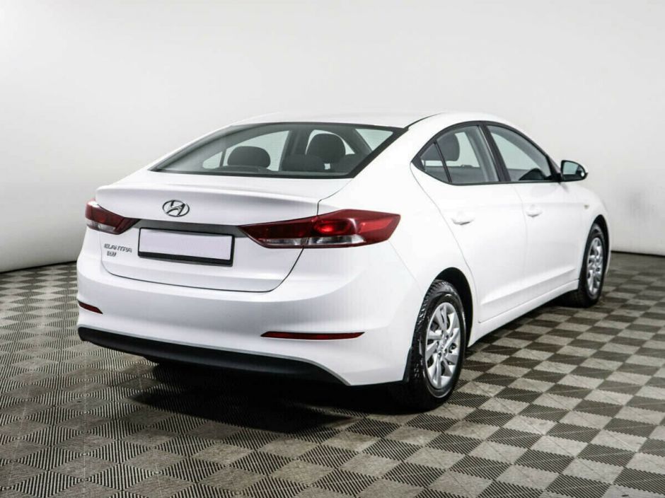 Hyundai Elantra 1.6 МКПП, 2016, 93 000 км фото 3