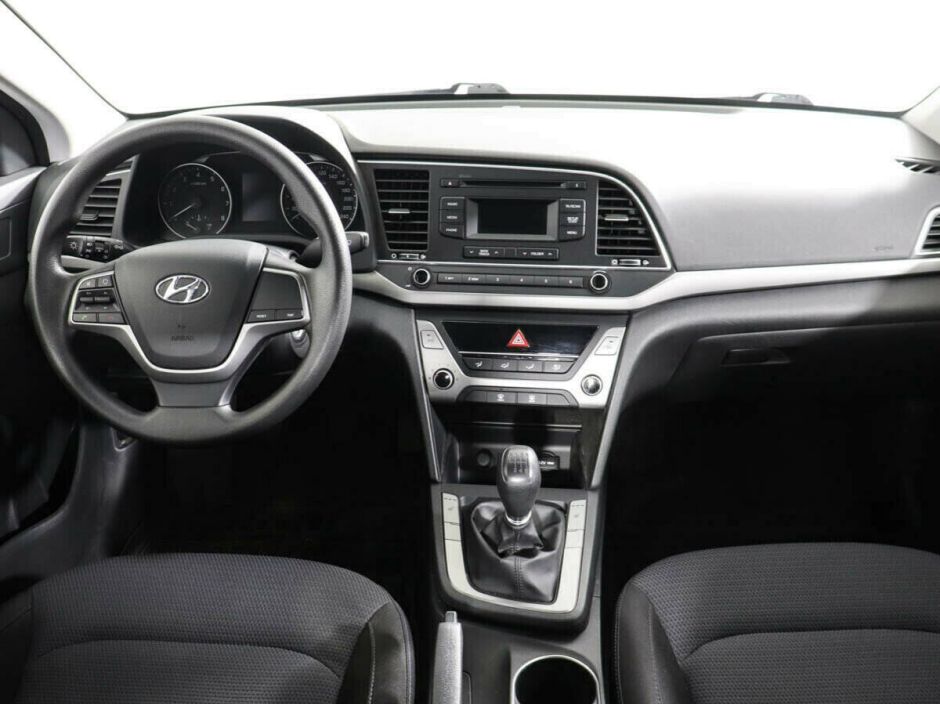 Hyundai Elantra 1.6 МКПП, 2016, 93 000 км фото 8