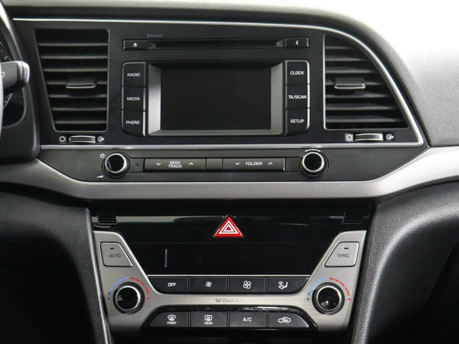 Hyundai Elantra 2.0 АКПП, 2016, 89 000 км фото 8
