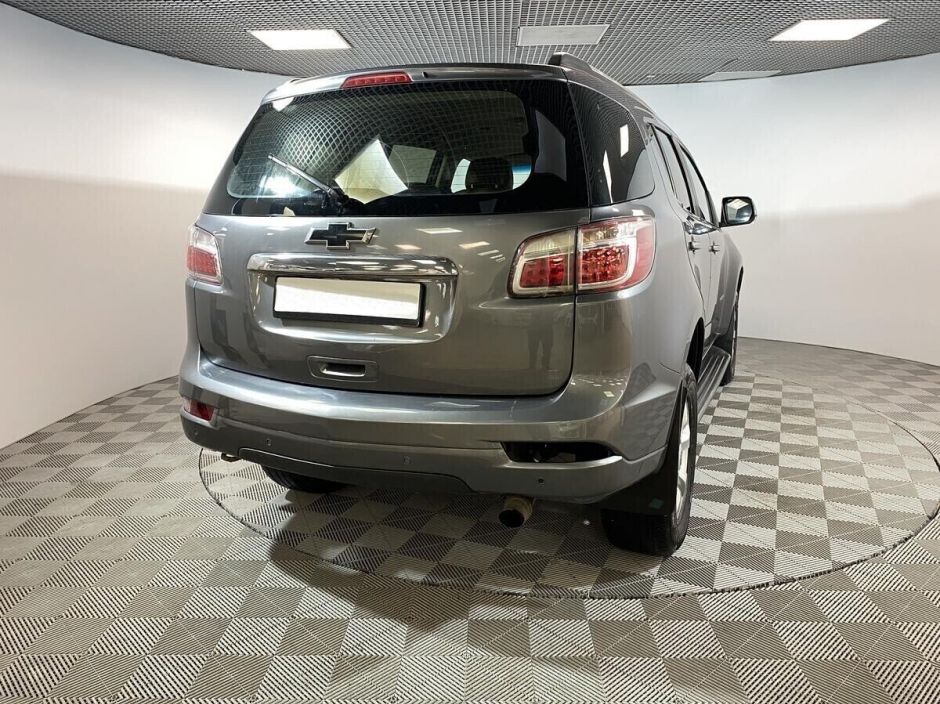 Chevrolet TrailBlazer 2.8 АКПП, 2015, 96 000 км фото 2
