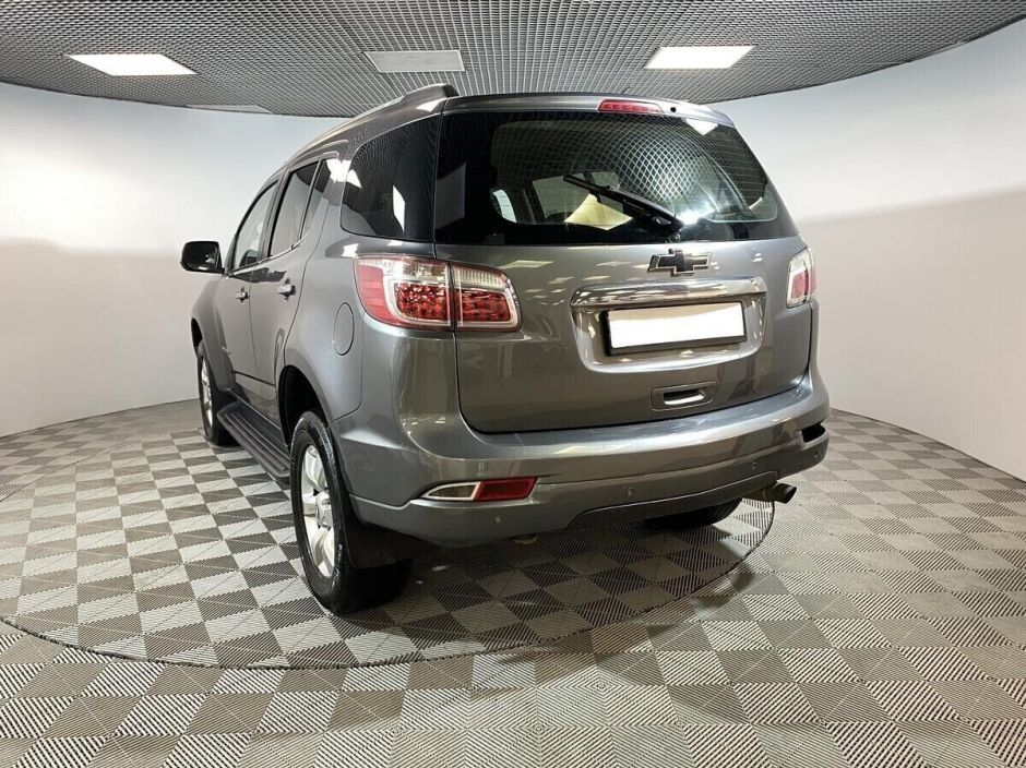 Chevrolet TrailBlazer 2.8 АКПП, 2015, 96 000 км фото 4
