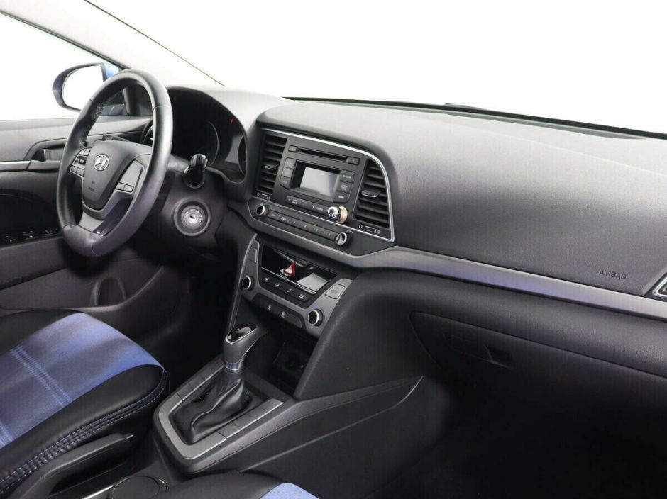 Hyundai Elantra 1.6 АКПП, 2017, 86 000 км фото 6