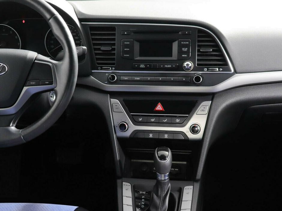 Hyundai Elantra 1.6 АКПП, 2017, 86 000 км фото 8