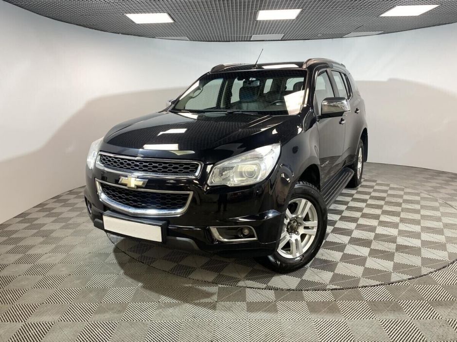 Chevrolet TrailBlazer 2.8 АКПП, 2014, 114 000 км фото 1
