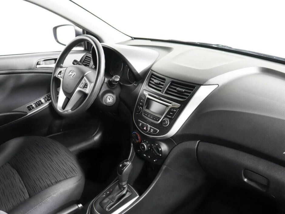 Hyundai Solaris 1.6 АКПП, 2015, 102 000 км фото 5